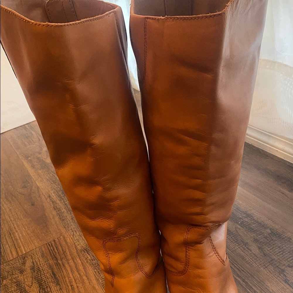 Sam Edelman Brown Leather Interior - Picture 7 of 13
